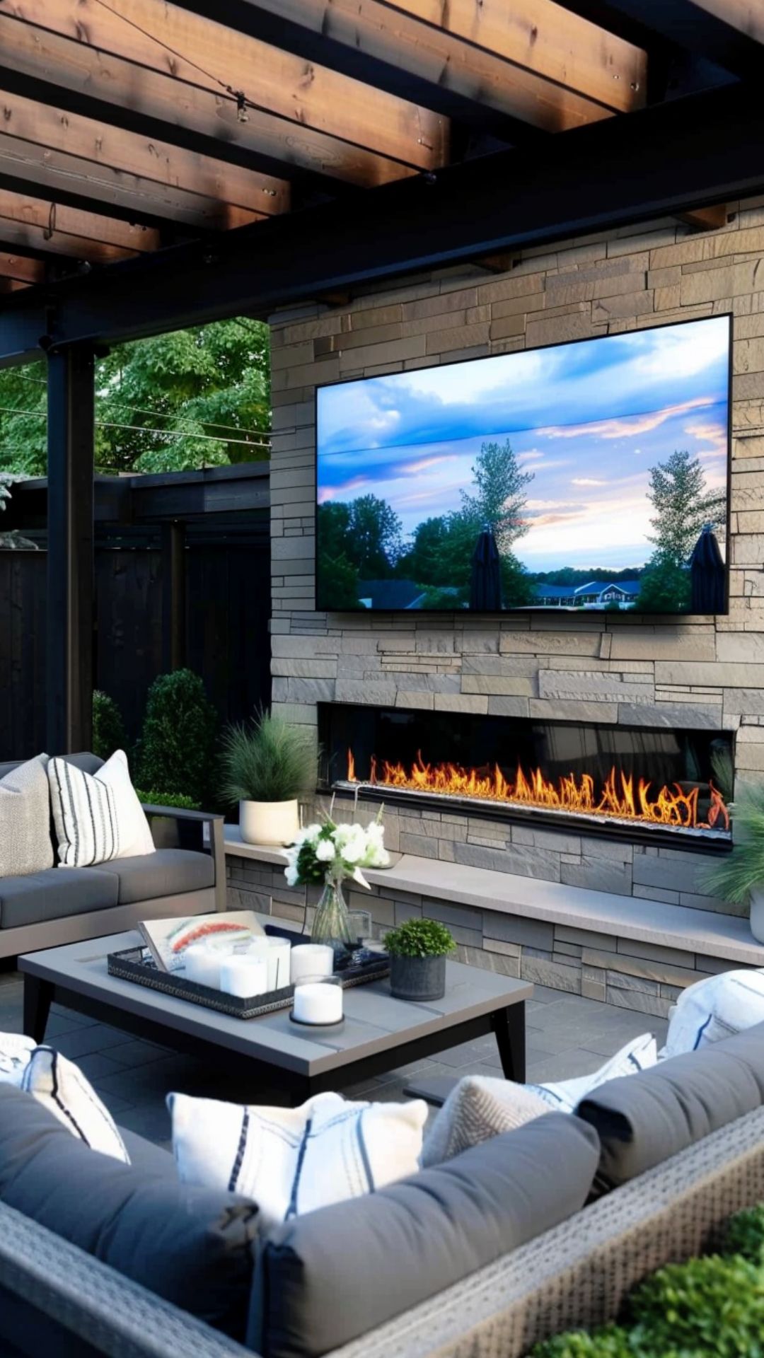10+ Inspiring Outdoor TV Ideas That Will Blow Your Mind
