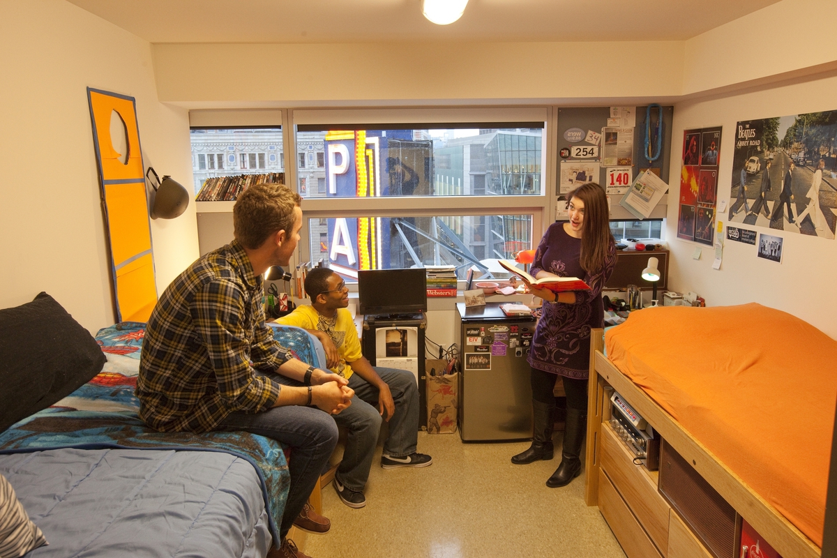 What Happens When You Rent Your Dorm Room on Airbnb
