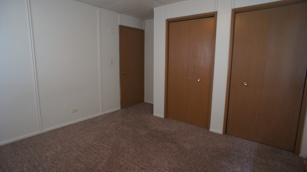 Pet Friendly 2 Bedroom Apartment Available for 2024/2025 School Year