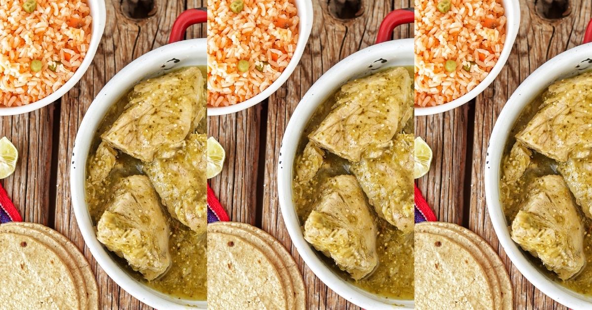 Carne de puerco en salsa verde receta mexicana con costillas