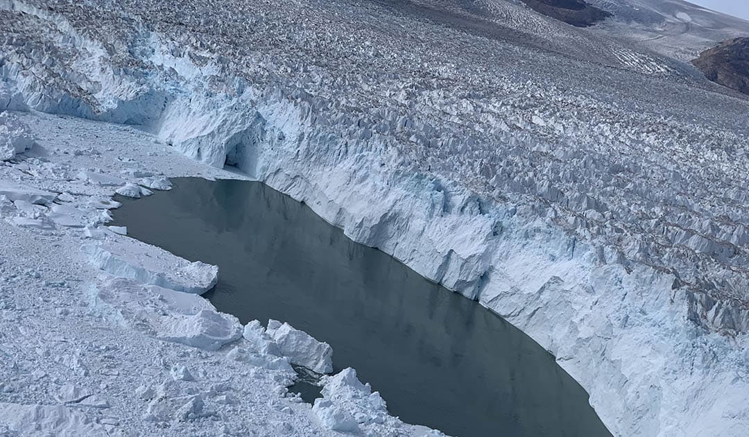 How meltwater and calving are linked at Helheim Glacier Polarjournal