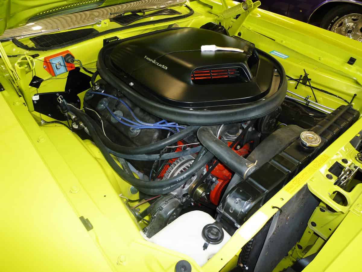 1971 Plymouth Hemi Cuda Sound Effects - Pole Position Production