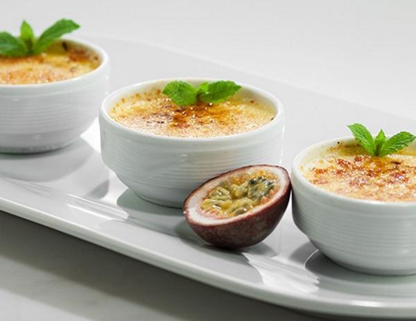 Иллюстрация к материалу «На что похожа маракуйя по вкусу. Маракуйя (пассифлора): описание плодов, вред и польза фрукта»