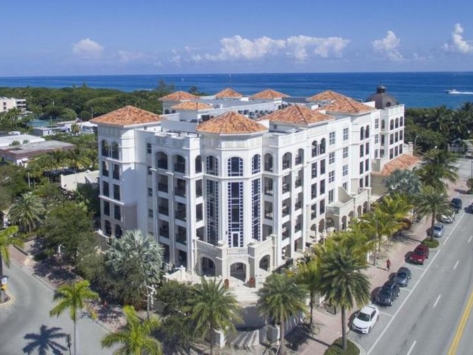 Meridian at One North Ocean Polly Schiff