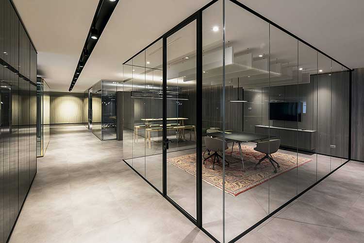 Aluminium Glass Partition Manufacturers & Suppliers in Delhi Gurgaon
