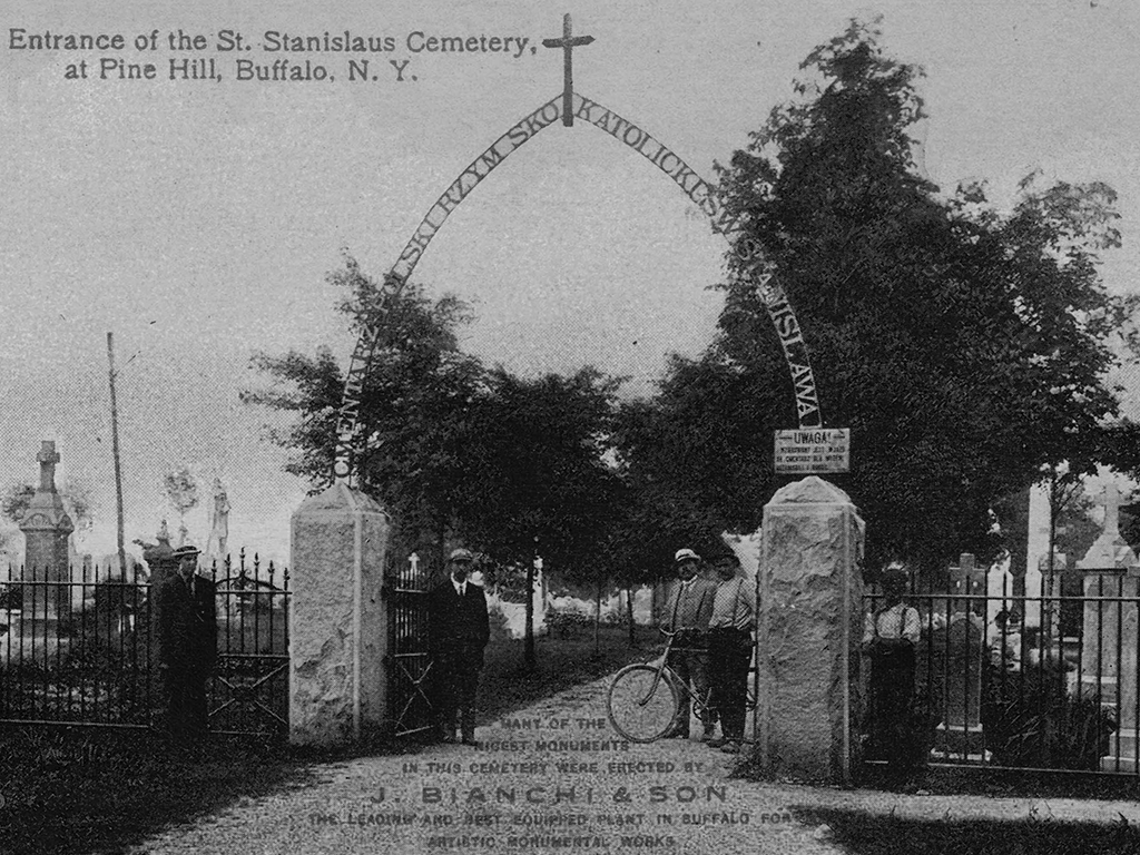 St. Stanislaus Cemetery Polonia Trail