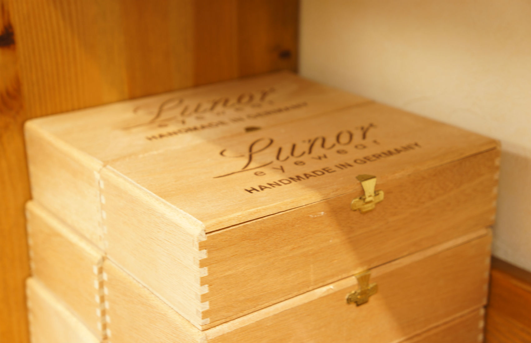 Lunor × REINHOLD KUHN ポンメガネ浦和