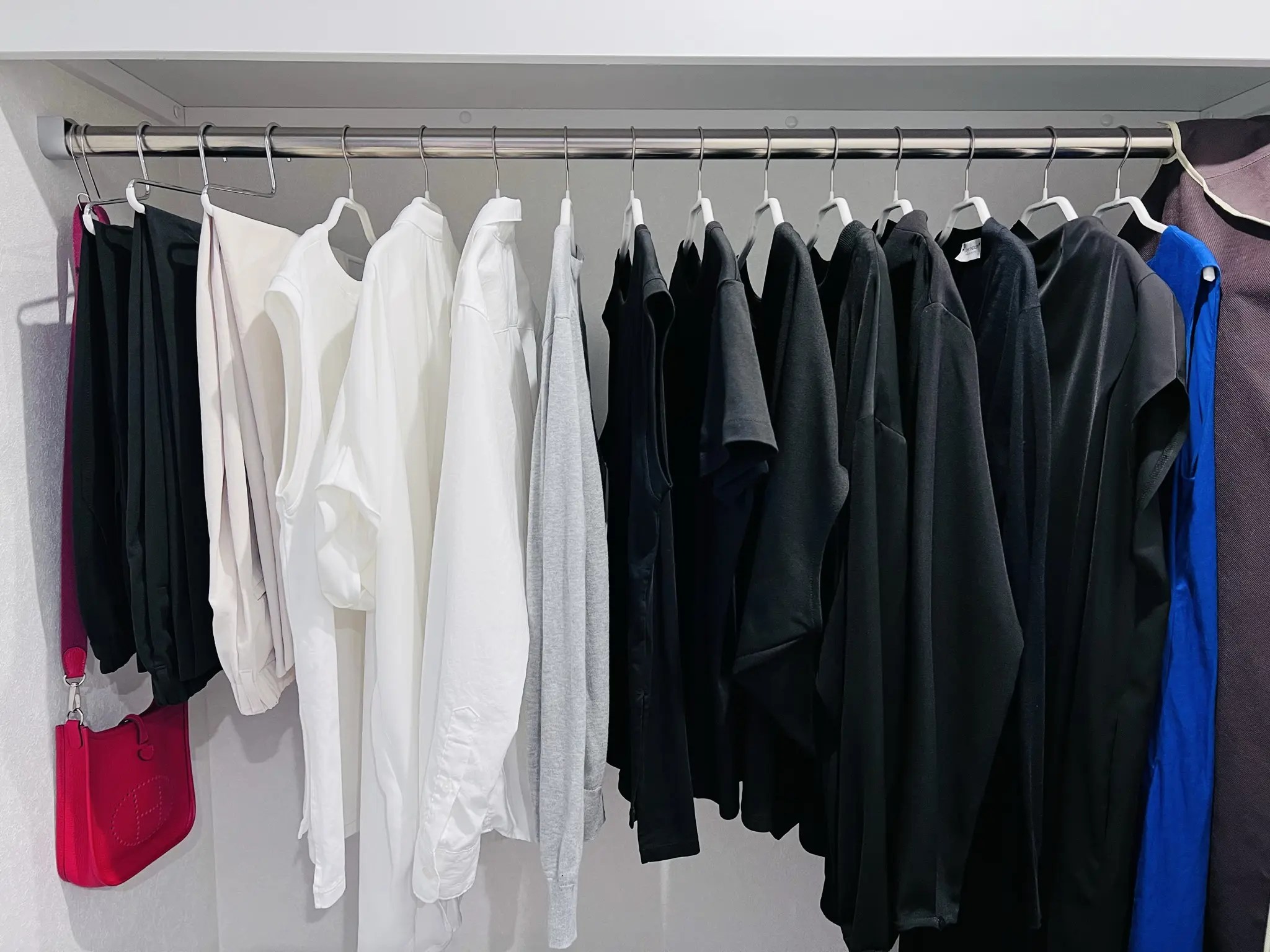 ミニマリストの年間ワードローブ＆コーディネートまとめ｜30代女性 ぜいたくゆるミニマリスト