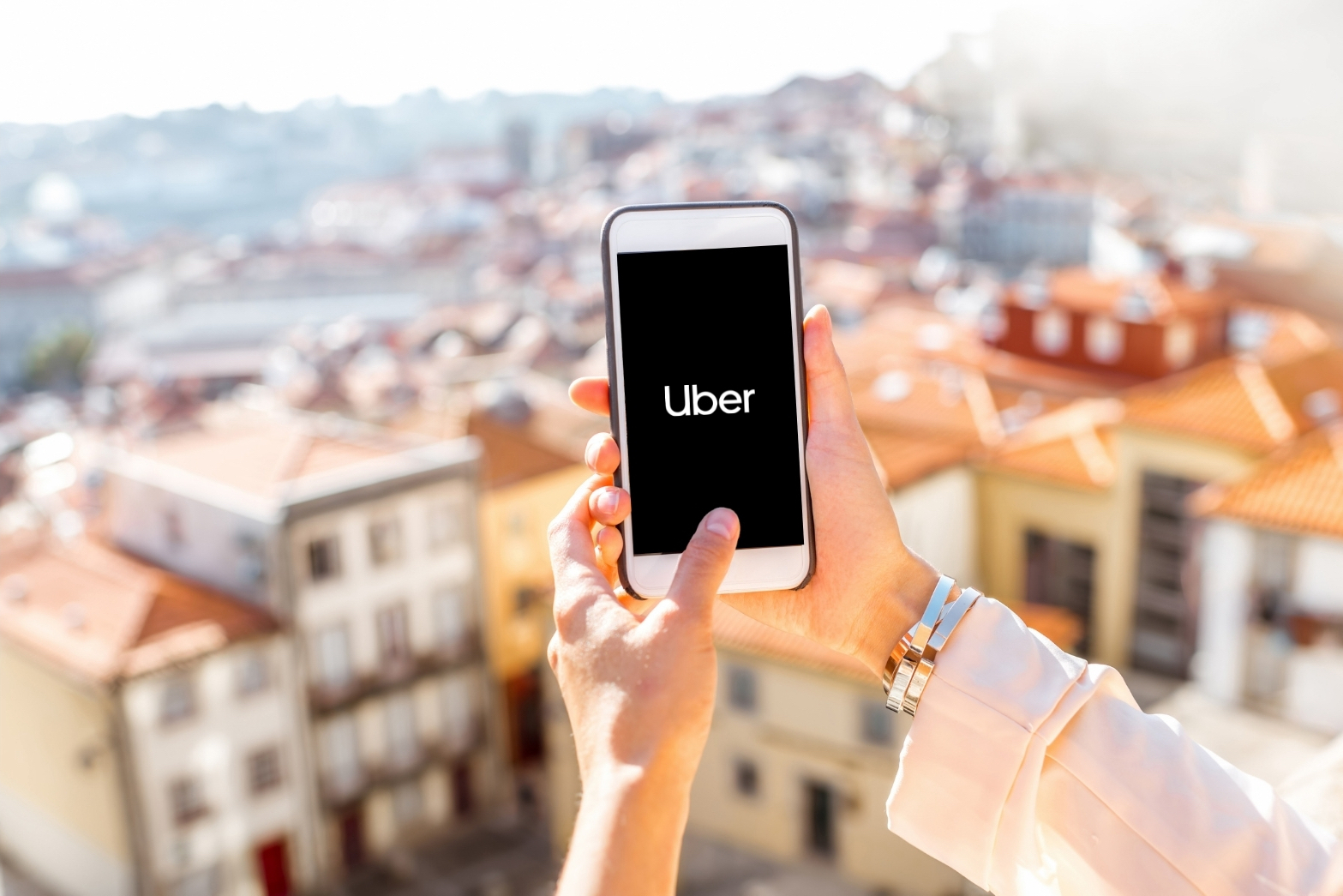 Uber lança novo serviço low cost no Porto Revista Pontos de Vista