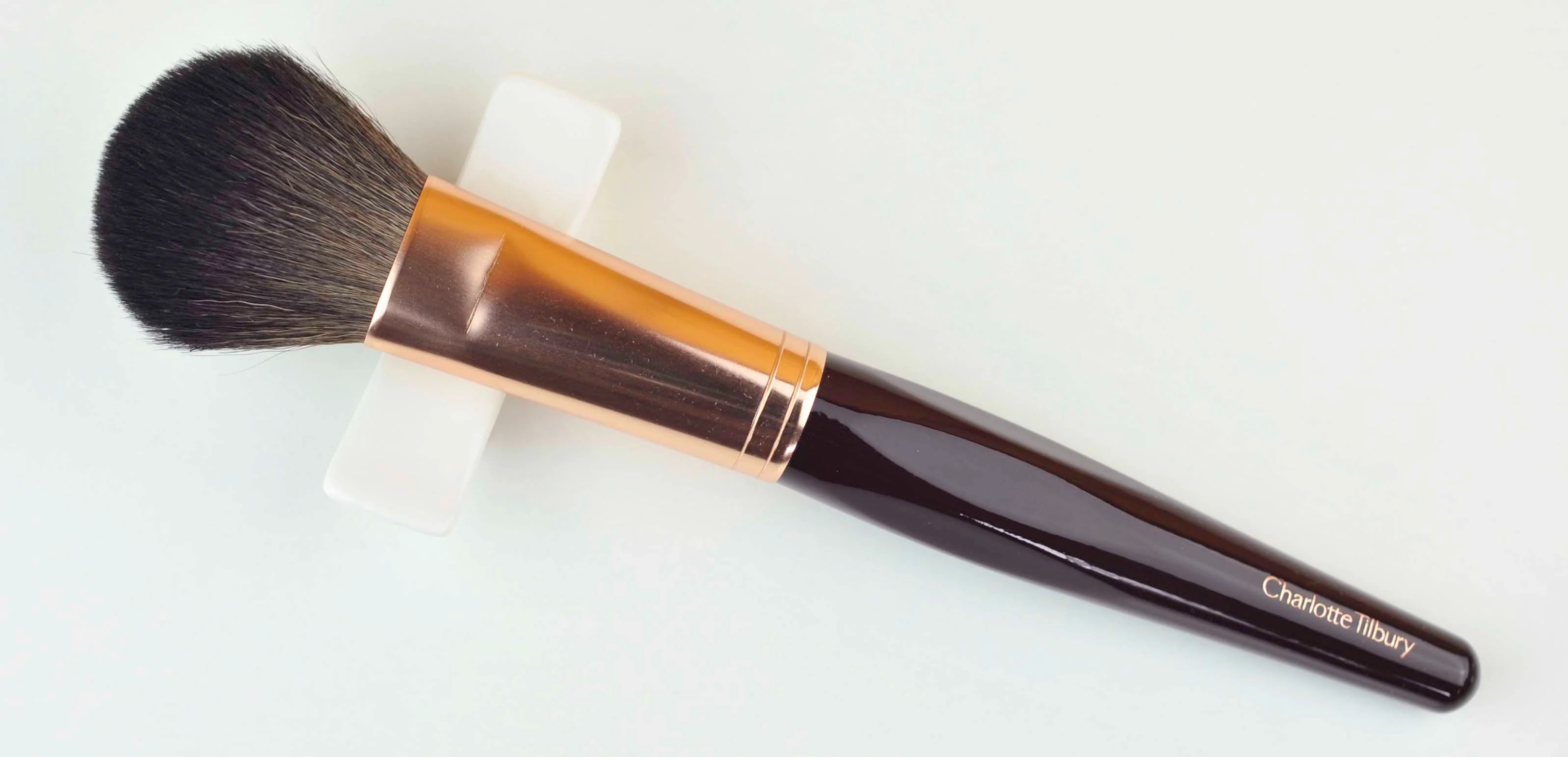 Buy Charlotte Tilbury Blush Brush here at 70 discount! Branded makeup
