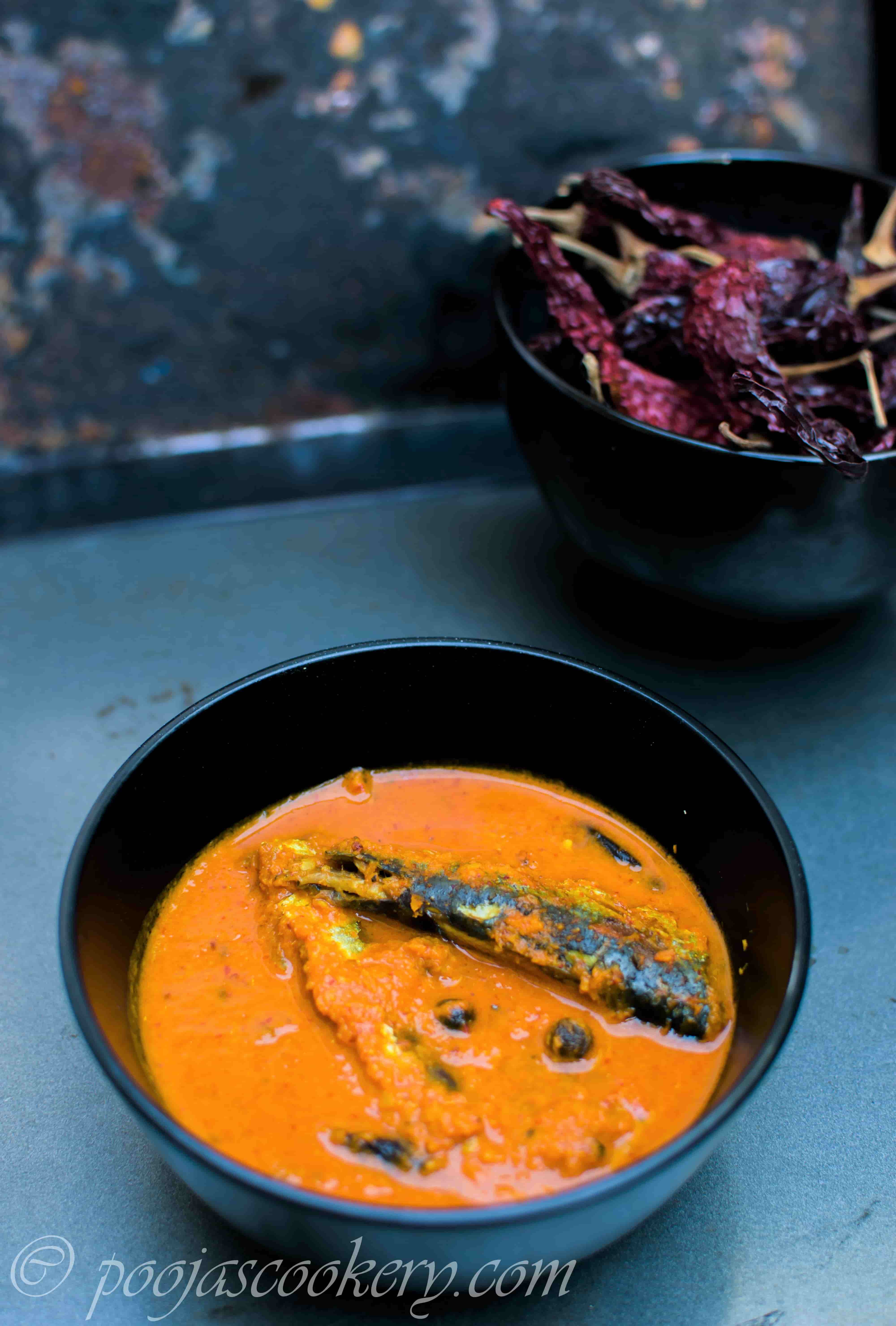 Goan Style Tallyanche Hooman / Sardine Curry recipe Pooja's Cookery