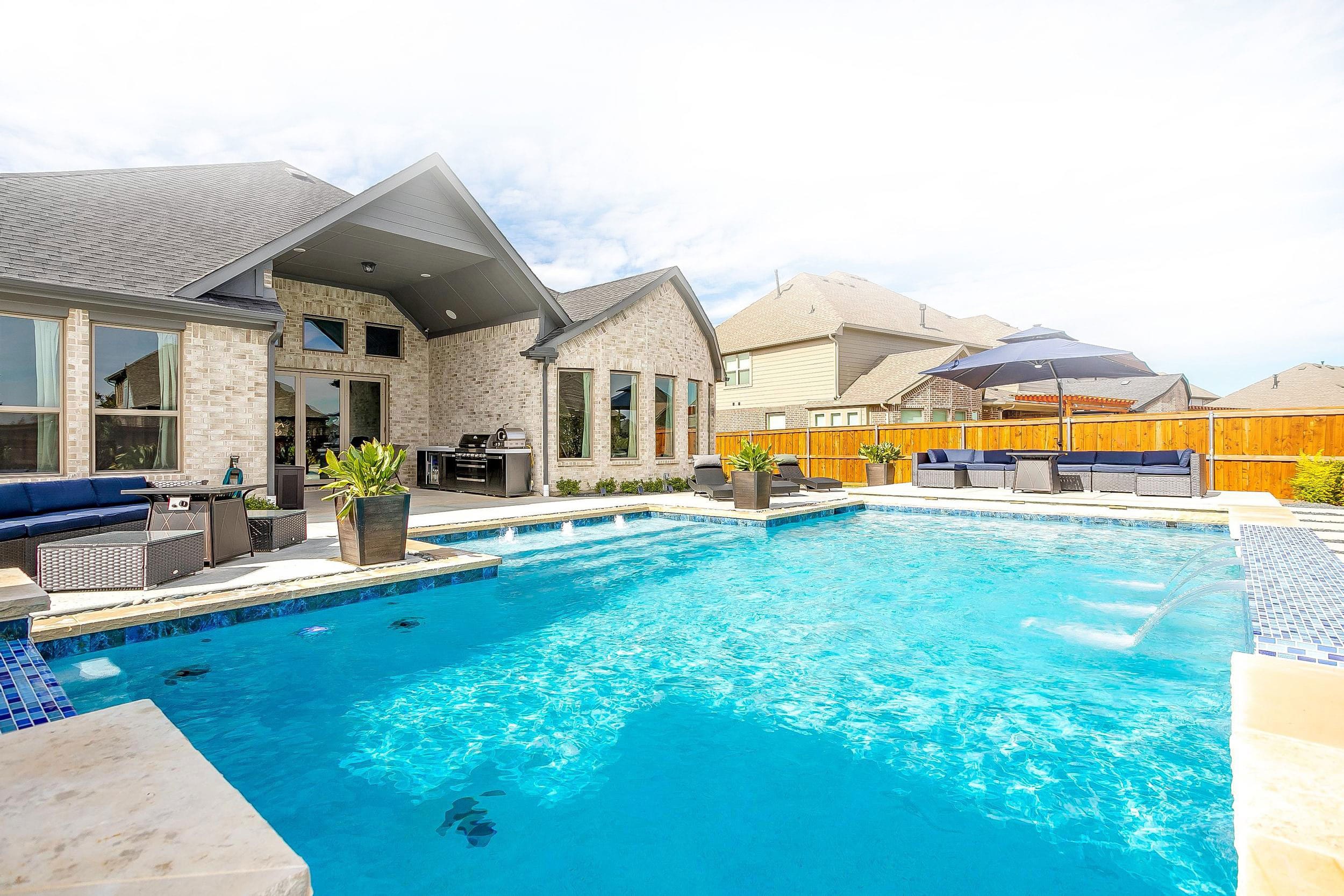 Custom Pools Fort Worth TX Pool Construction Pool Quest