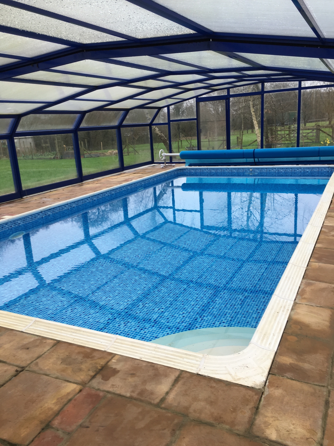 Swimming Pool liners, swimming pool refurbishment