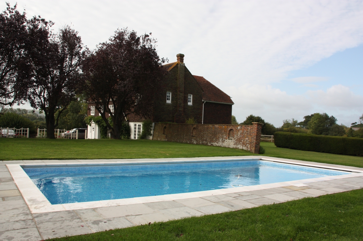 Liner Swimming Pools Sussex and Surrey