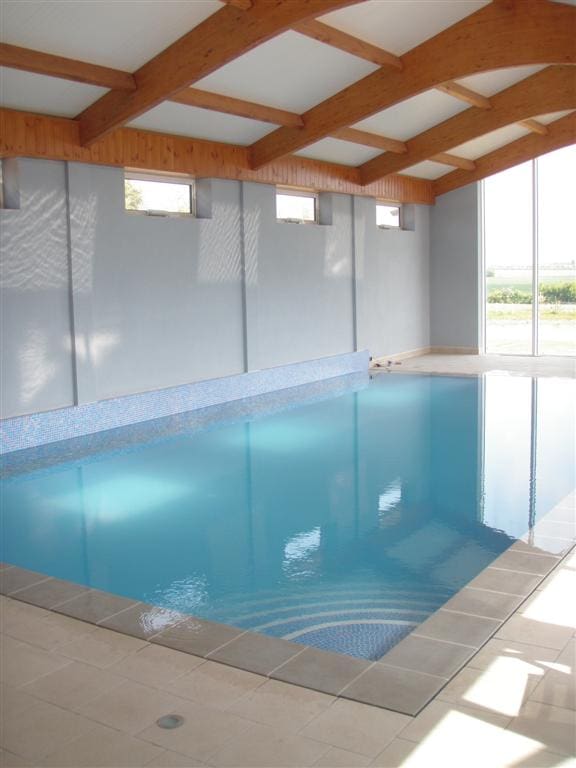 Indoor Insulated Overflow Pool Cambridgeshire Swimming