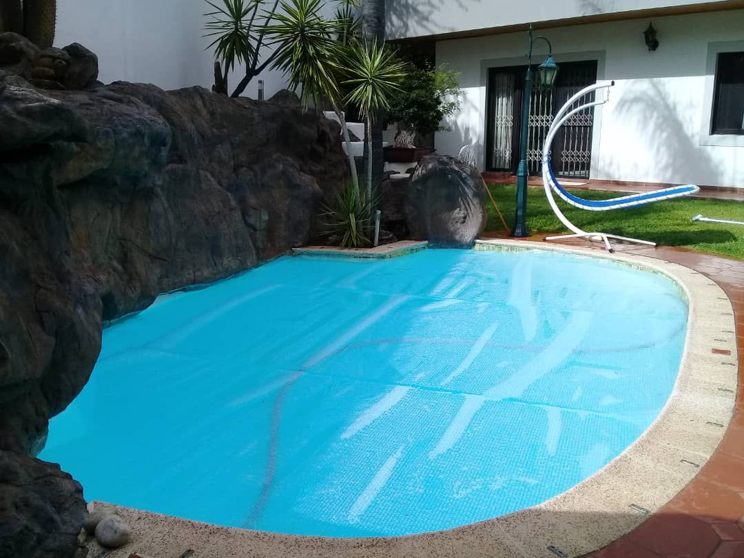 Pool Covers Bubble PoolCoverscc