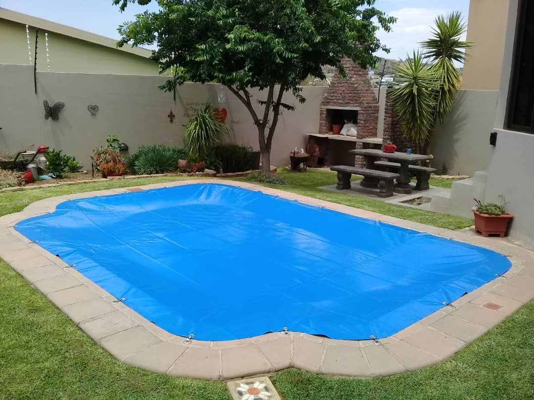 Pool Covers HookIn PoolCoverscc