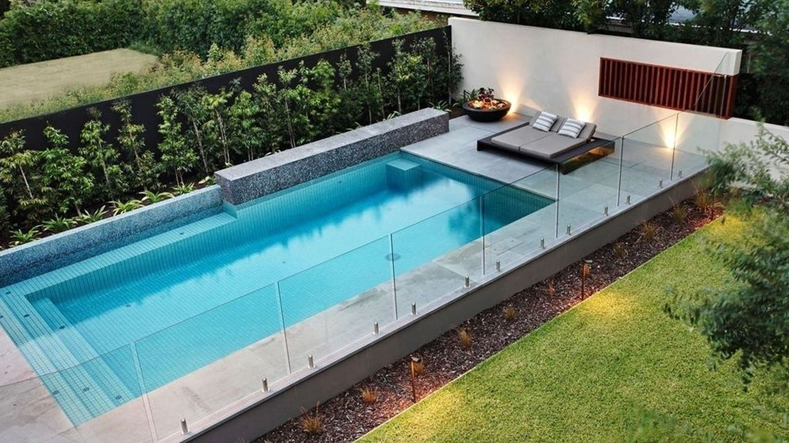 TopRated Pool Fences Comprehensive Buying Guide PoolCoversHQ all
