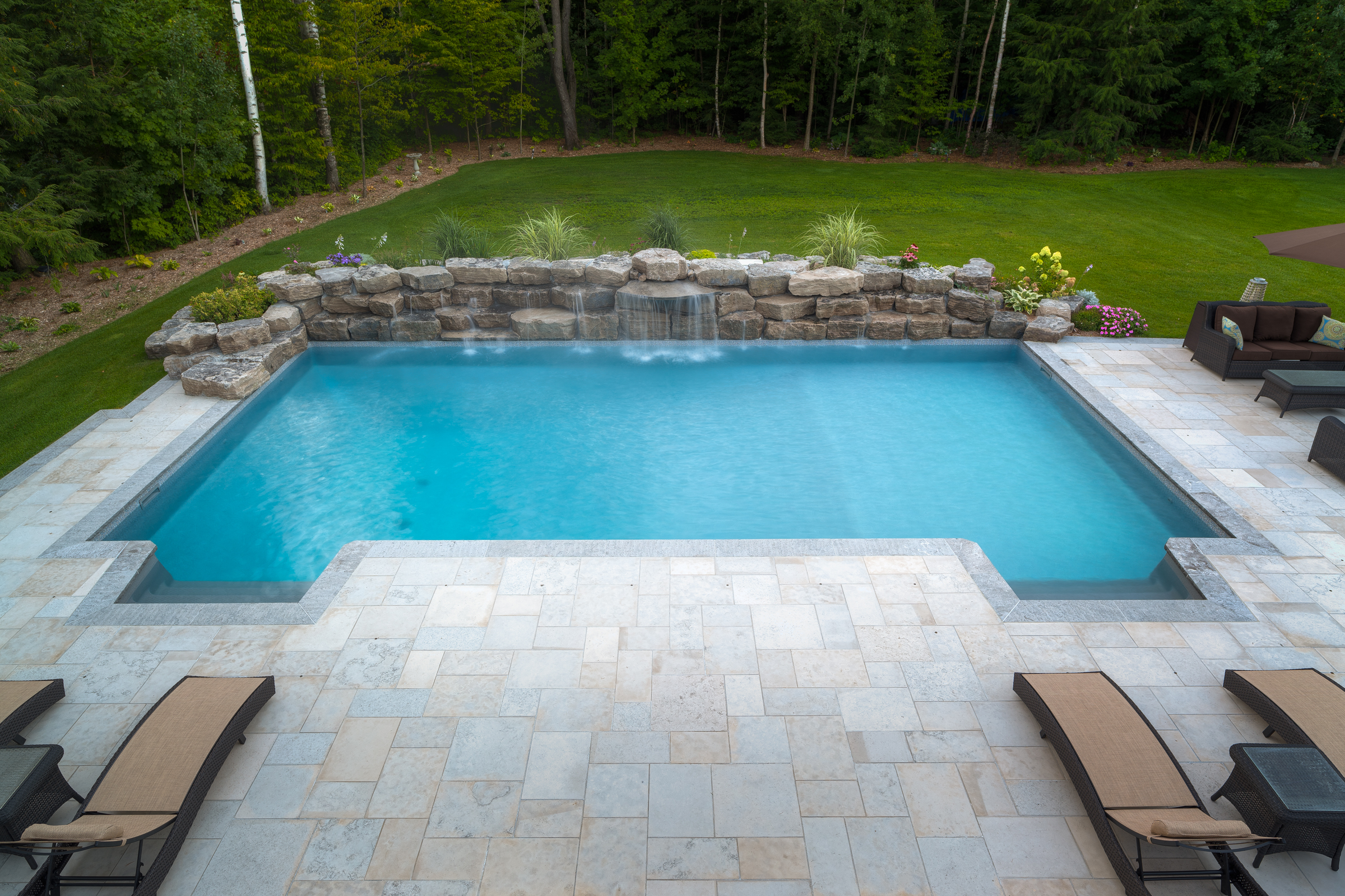 Swimming Pool Profile Lakewoods