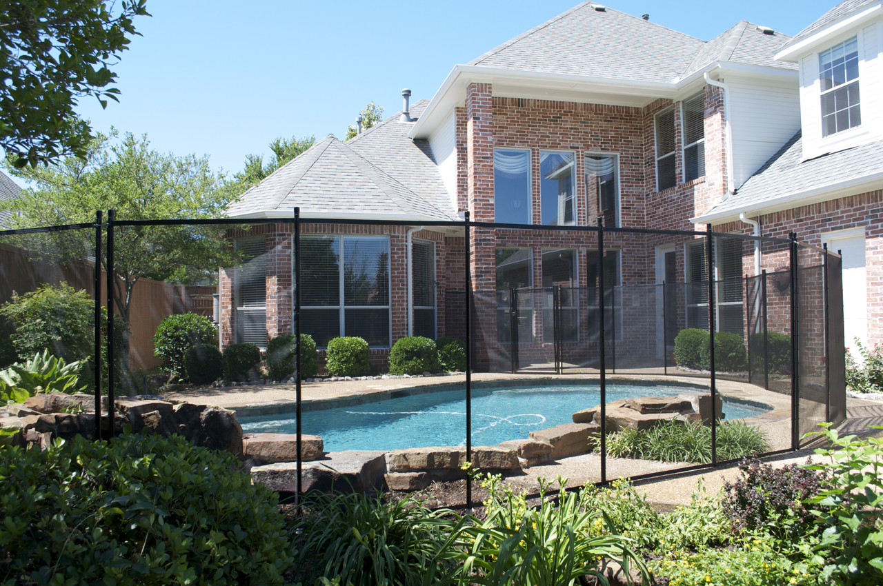 Beautiful Pool Fences 4 Traits You Can't Miss Pool Guard USA