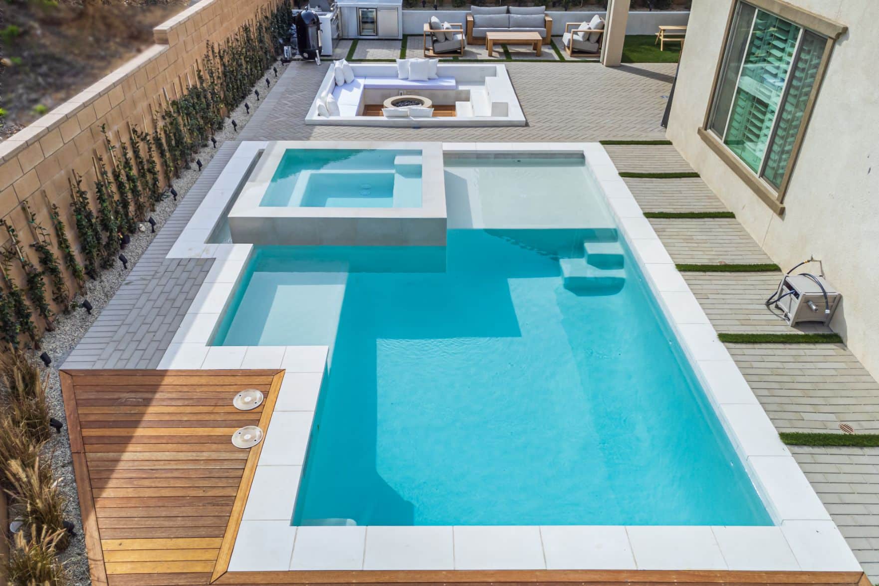 About Pool Masters Inc.