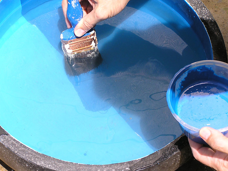 Repairing coating while pool still full Paints for swimming pools