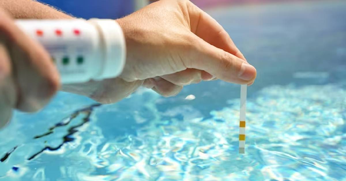 Safe Ways to Use Muriatic Acid | Poolsmith Technologies