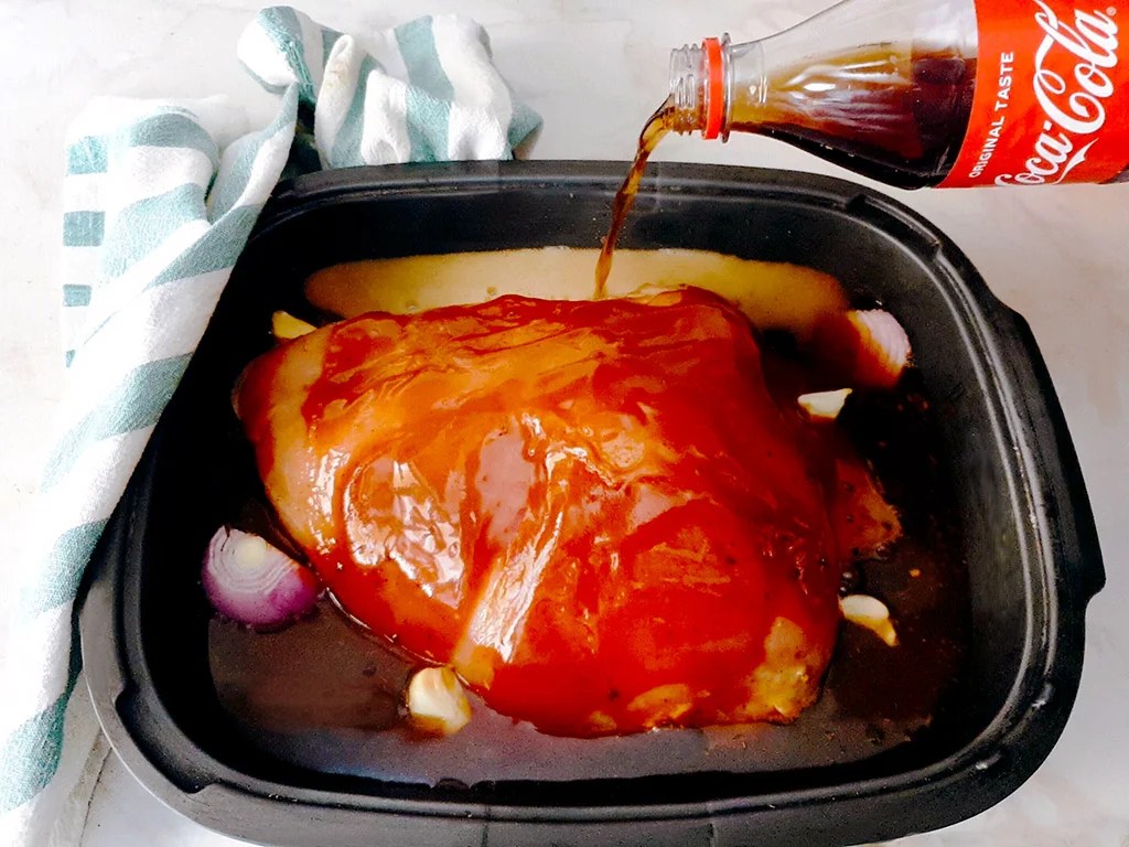 Slow cooked Pulled turkey with Coca cola Poultry