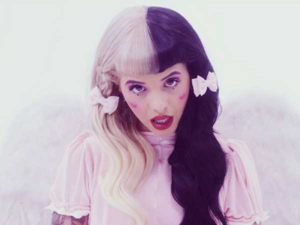 Melanie Martinez Net Worth How Much Does Melanie Martinez Make