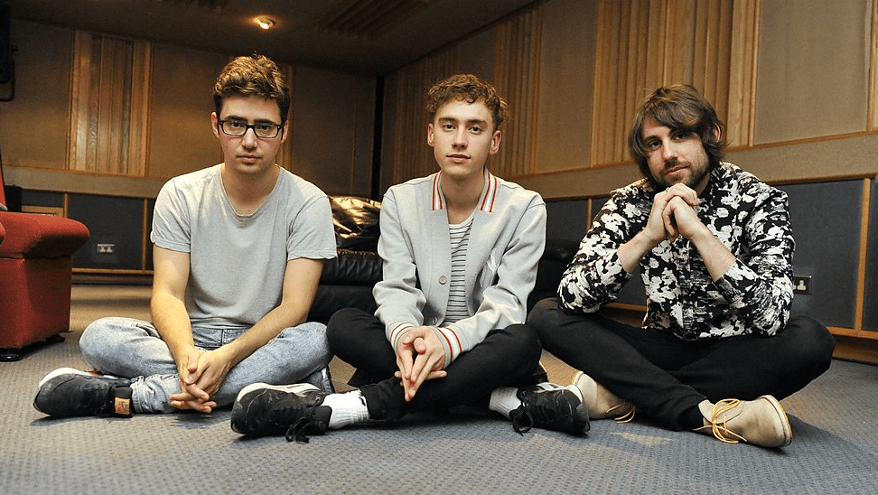 Years & Years, la loro "King" è 1 in UK. Testo e video PopSoap