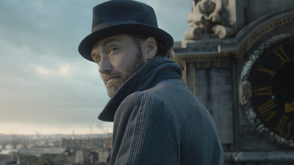 Dumbledore Grindelwald gay relationship confirmed in Fantastic Beasts 3