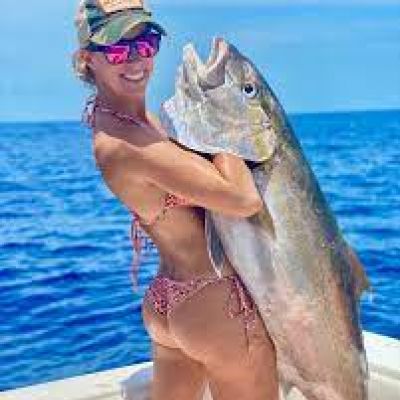 Vicky Stark Age, Net Worth, Bio, Height [Updated March 2024 ]