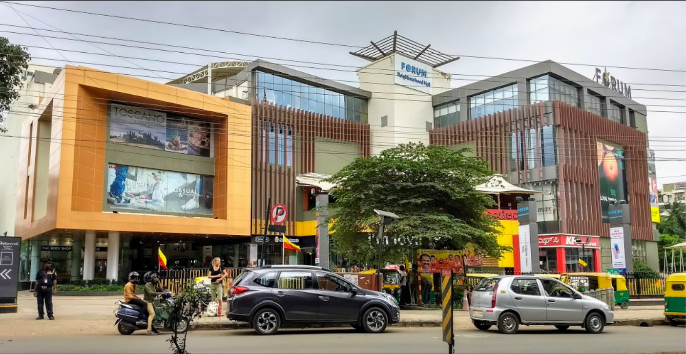 Forum Shantiniketan, Mall