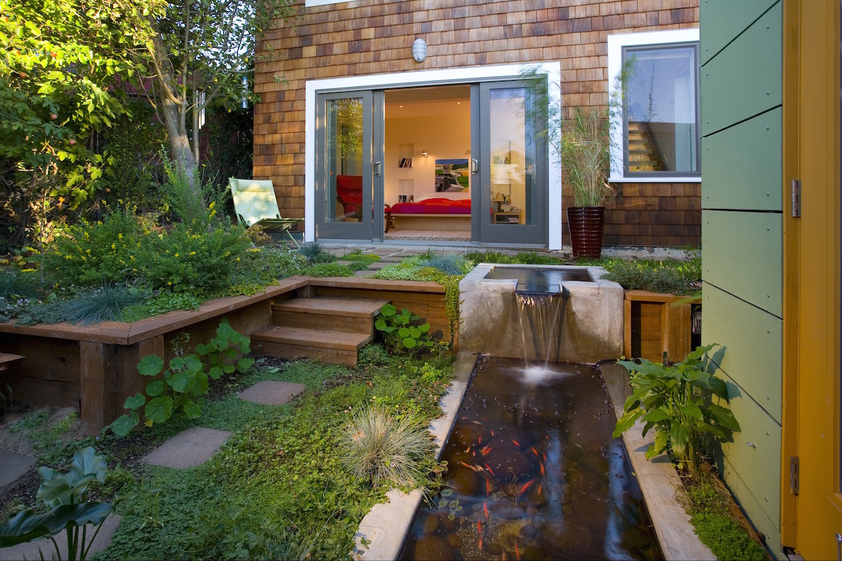 8 Stunning SmallSpace Urban Backyards Porch Advice
