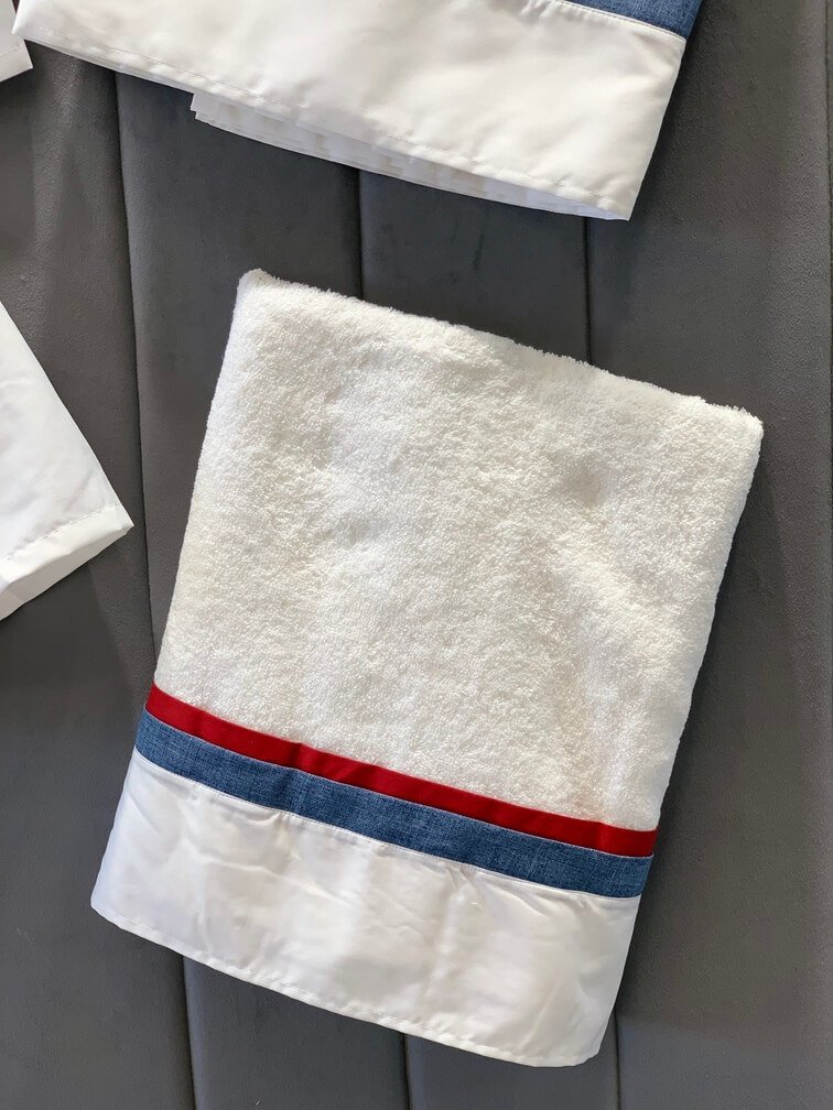 Oil cloth set Blue and red details Porra Wedding