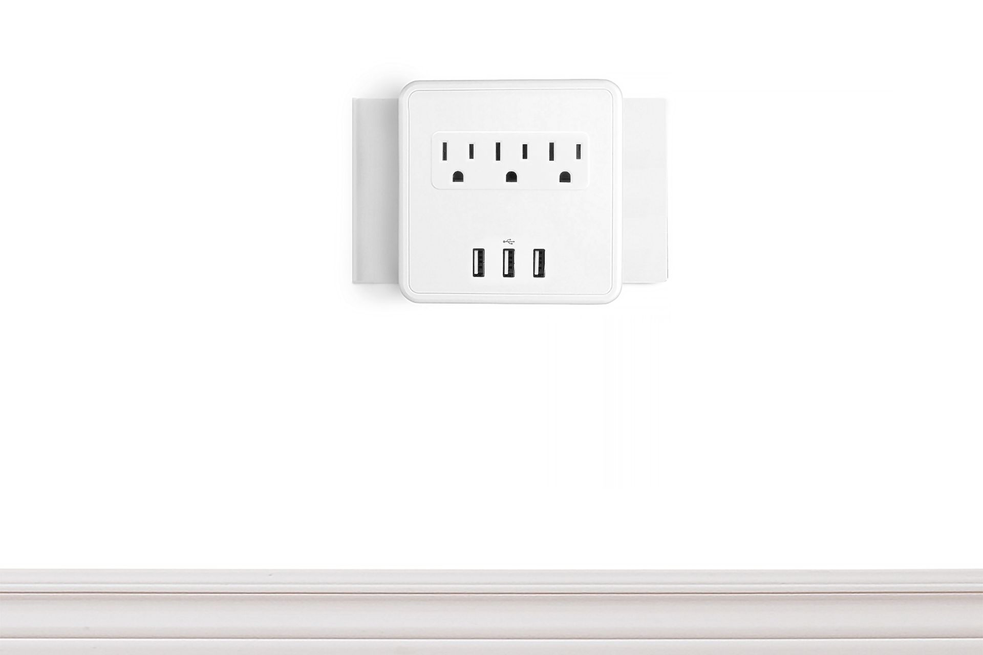 Do USB Wall Outlets Draw Power When Not In Use? (Explained!) PortablePowerGuides