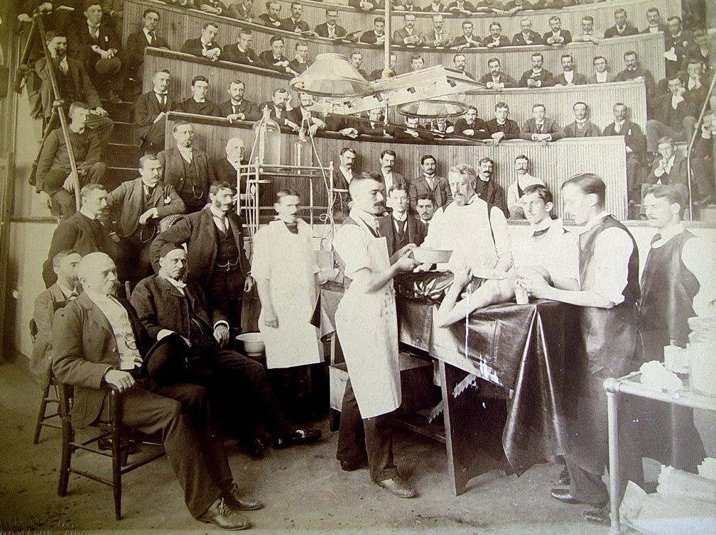 History of the Operating Room from the 16th century until now