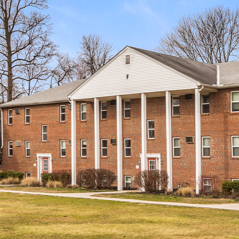 Apartments for Rent in Audubon, PA Colony Arms Apartments