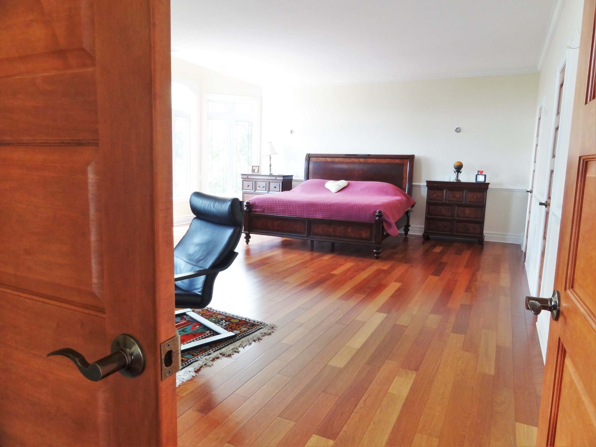 945 Rue Stéphane SainteDorothée (Laval) Port and Mount