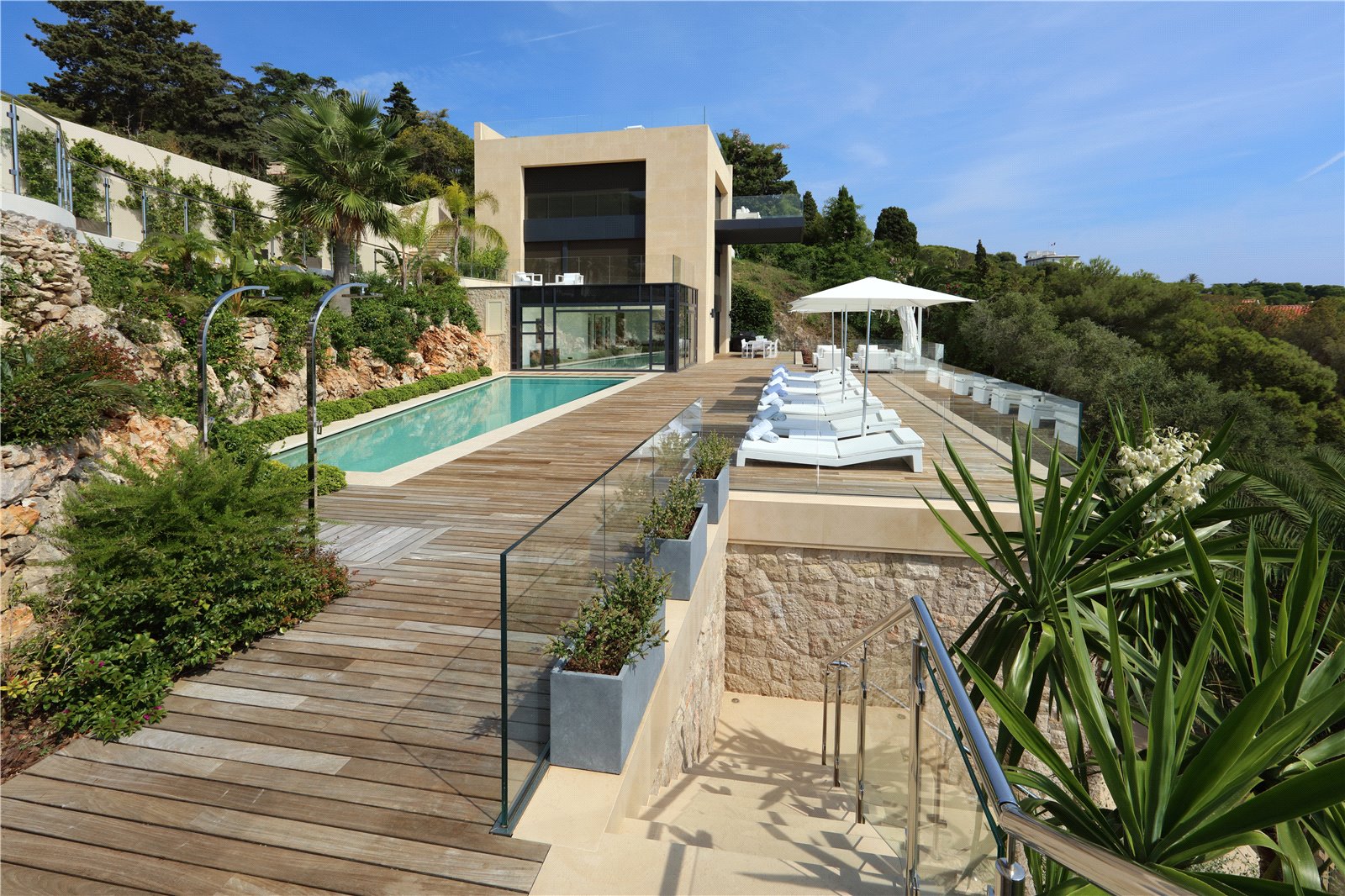 SAINT JEAN CAP FERRAT Portfolio by Savills
