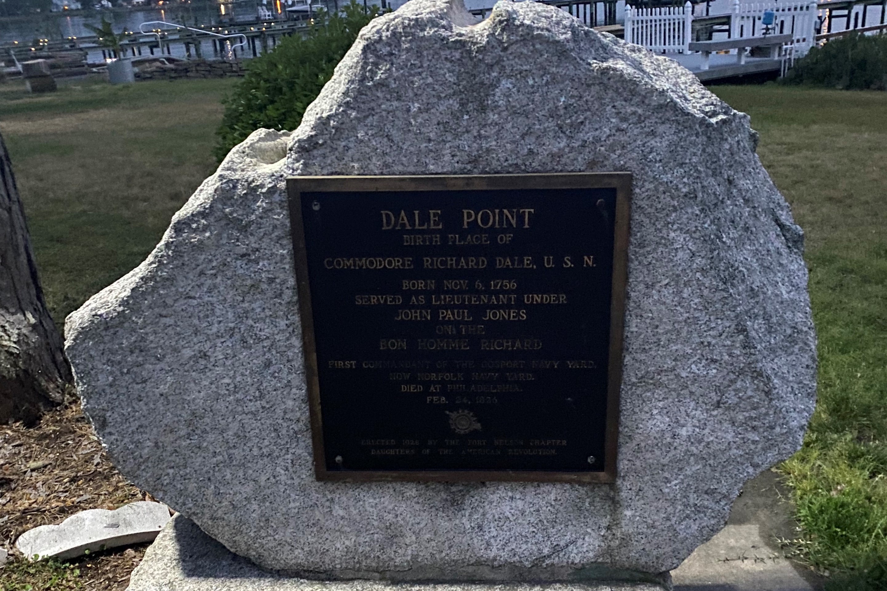 Dale Point Monument Portsmouth Tourism