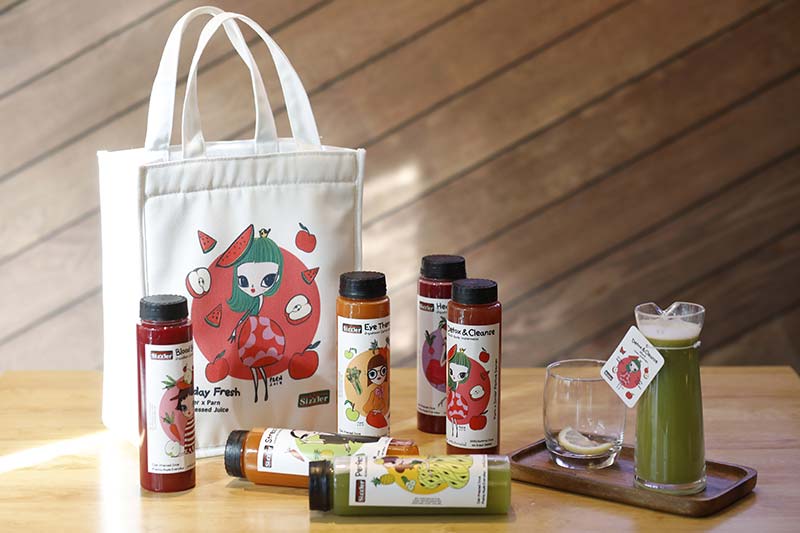 [REVIEW] น้ำผักผลไม้สกัดเย็น100 คอลเล็กชั่นใหม่ Sizzler X ครูปาน ได้