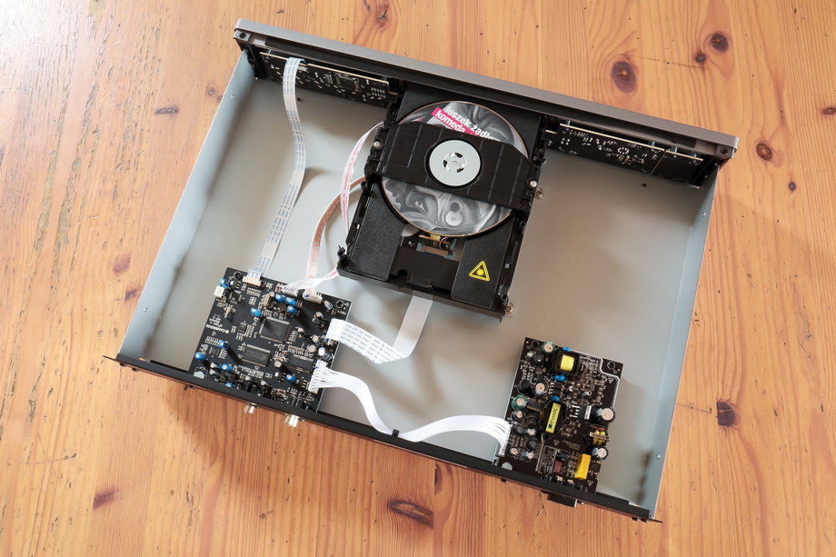 【ギフ_包装】 Cambridge Audio ケンブリッジ CDプレーヤー AXC35 asakusa.sub.jp