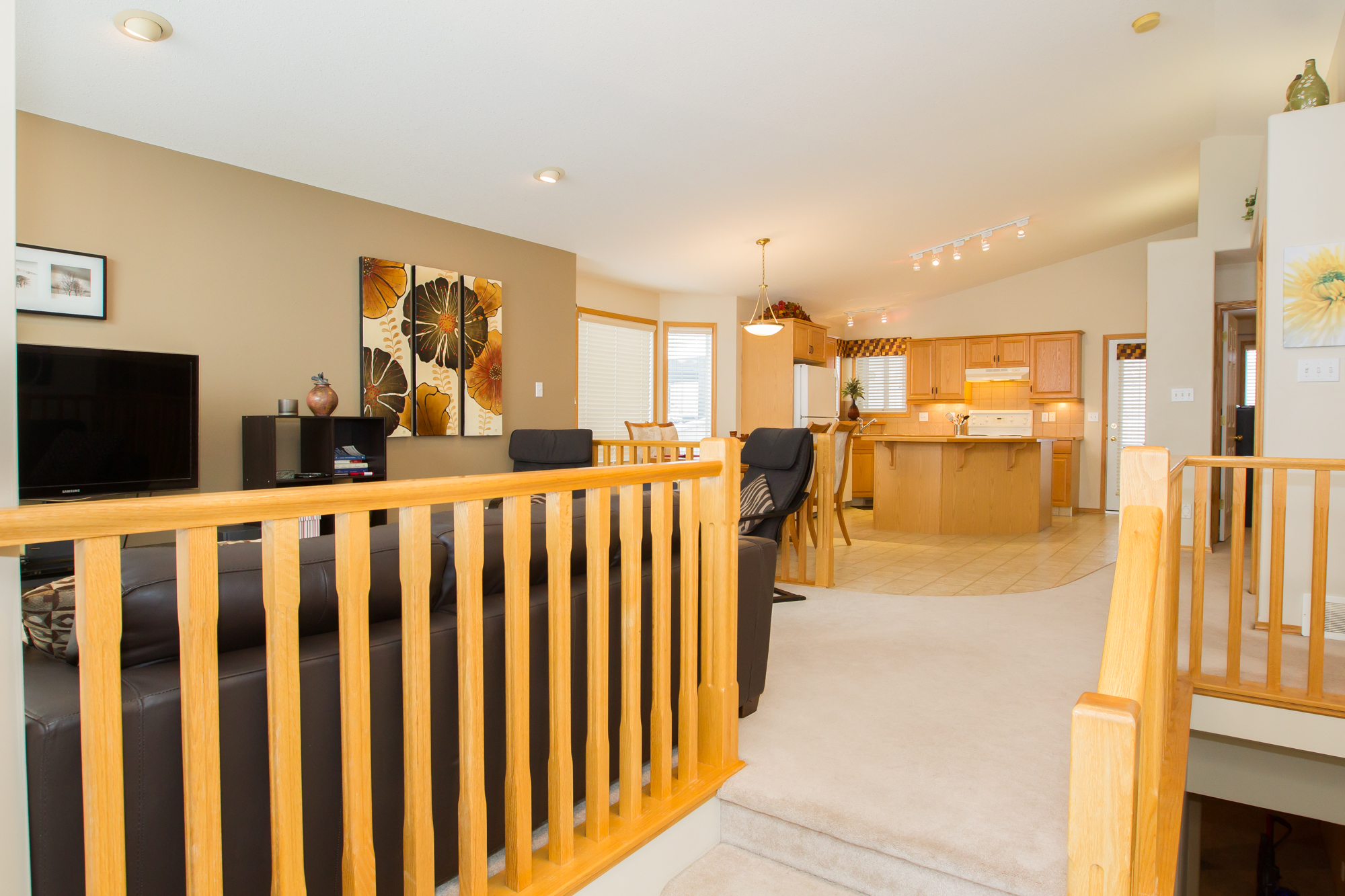 New Riverstone Listing! The Diva Group RE/MAX Real Estate Lethbridge