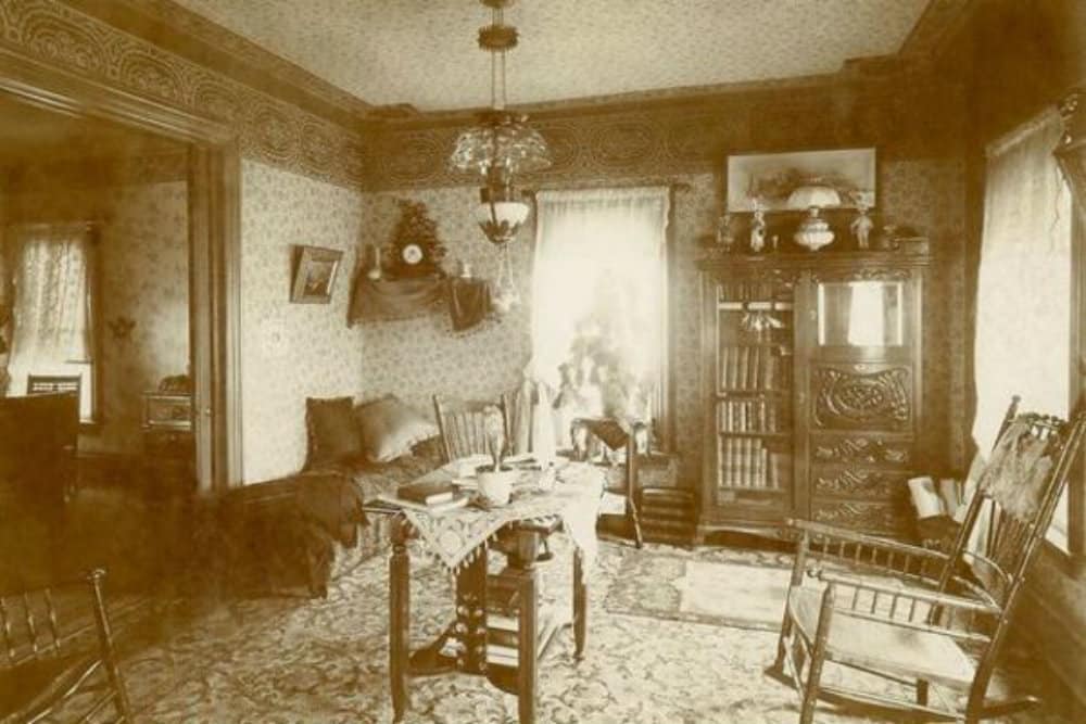 Amazing Vintage Photos of the Inside of 1800s Victorian Homes