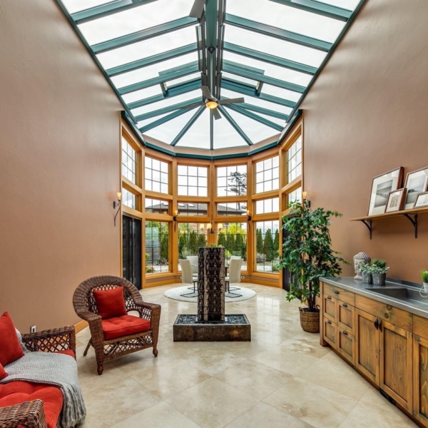 Island View Drive, Bellingham Positive Space Staging + Design