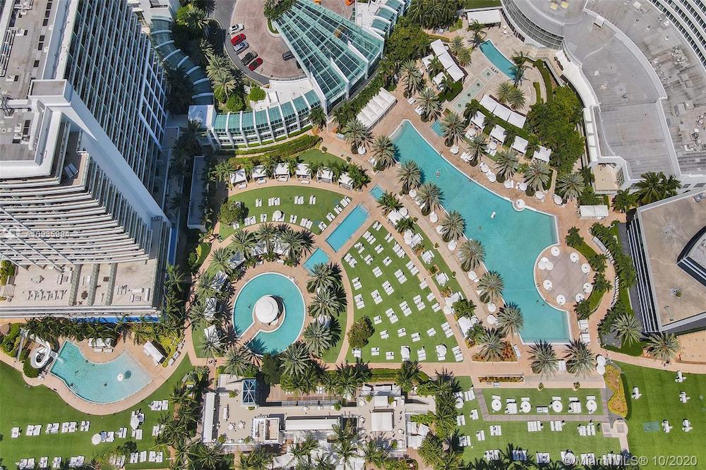 Venue Fontainebleau Miami POSSIBLE 2023 Event Location