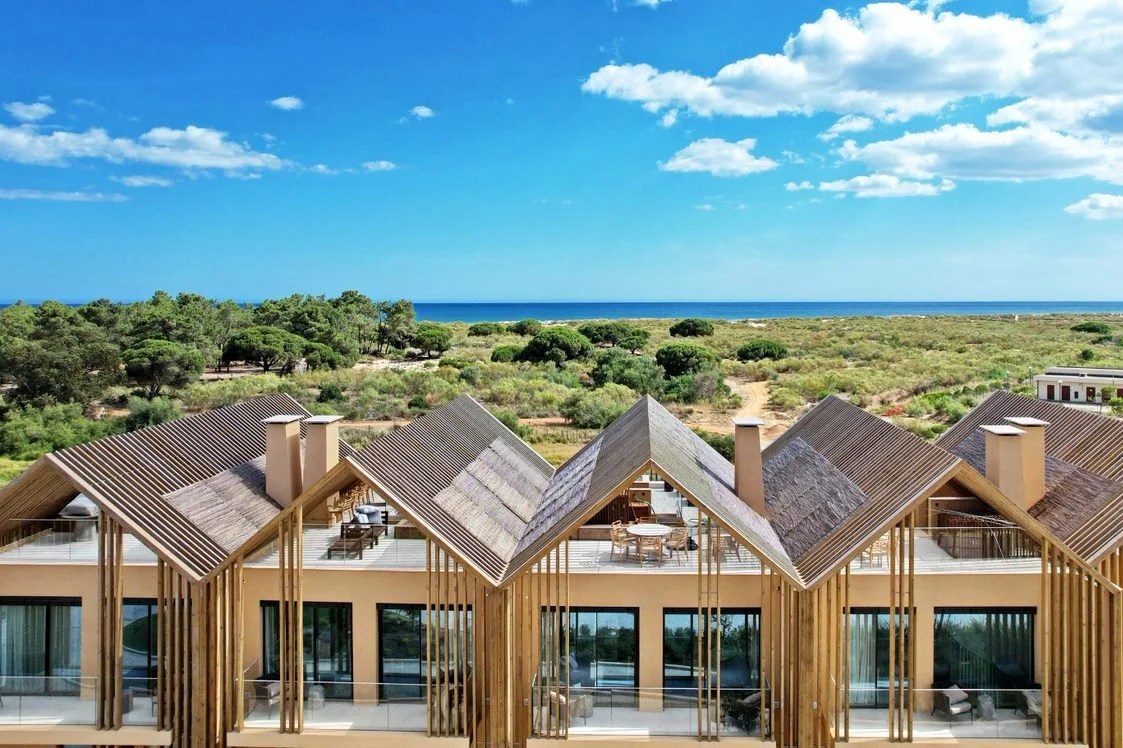 Já abriu o resort Verdelago, entre a Praia Verde e Altura Postal do Algarve