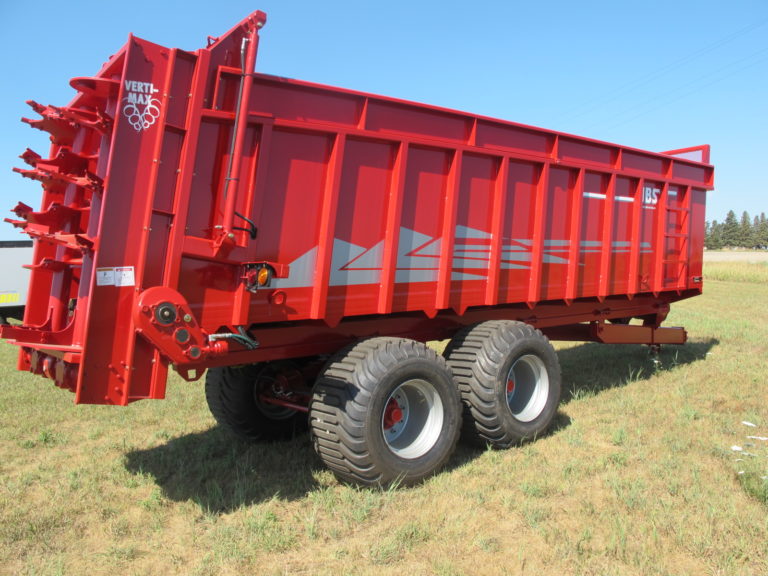 JBS Manure Spreader Dealer Post Equipment