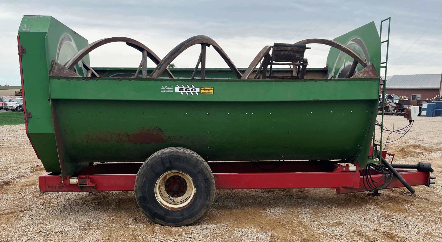 Farm Aid 560 Reel Mixer Wagon for sale Post Equipment